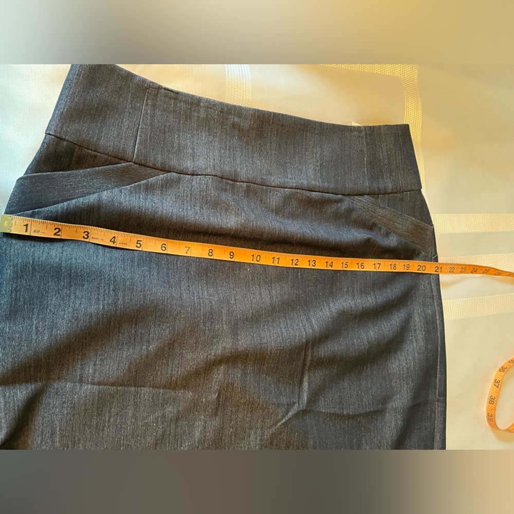 NWT, Calvin Klein Jean-style Pencil Skirt - Picture 6 of 8